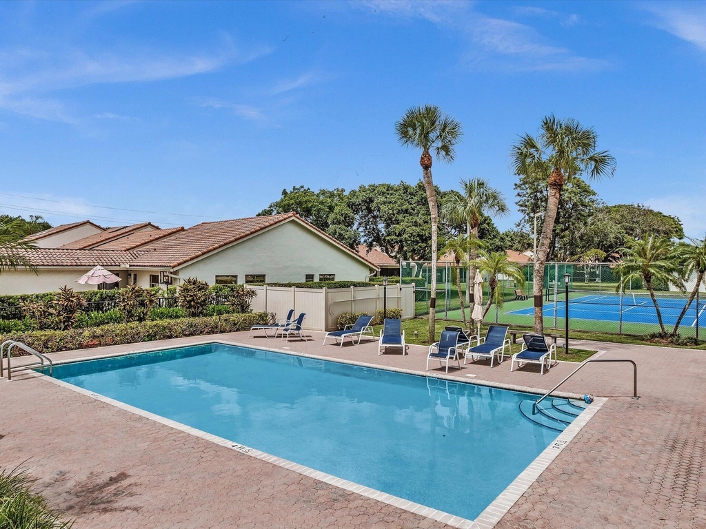 21578 Altamira Avenue - Photo 52