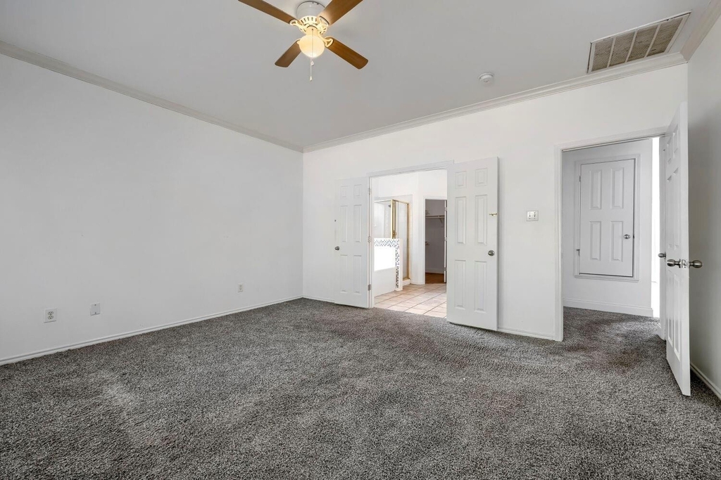 7018 Echo Lake Court - Photo 12