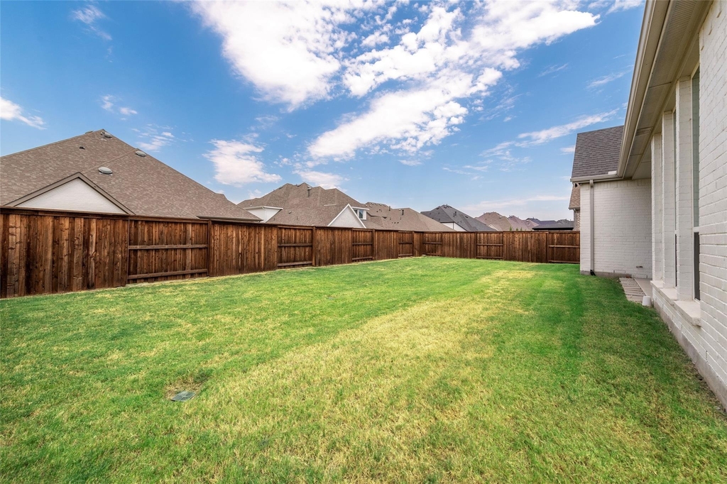4550 Mayfield Drive - Photo 28