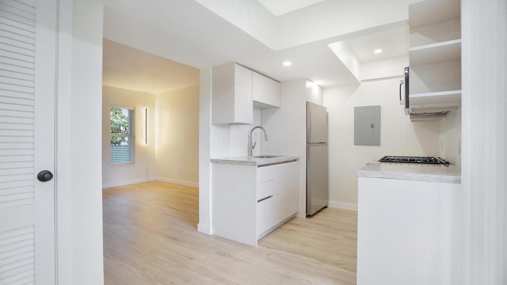 701 S Royal Poinciana Boulevard - Photo 18