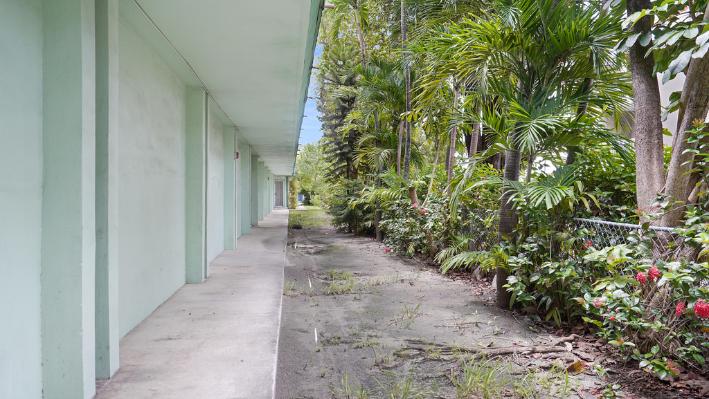 701 S Royal Poinciana Boulevard - Photo 51