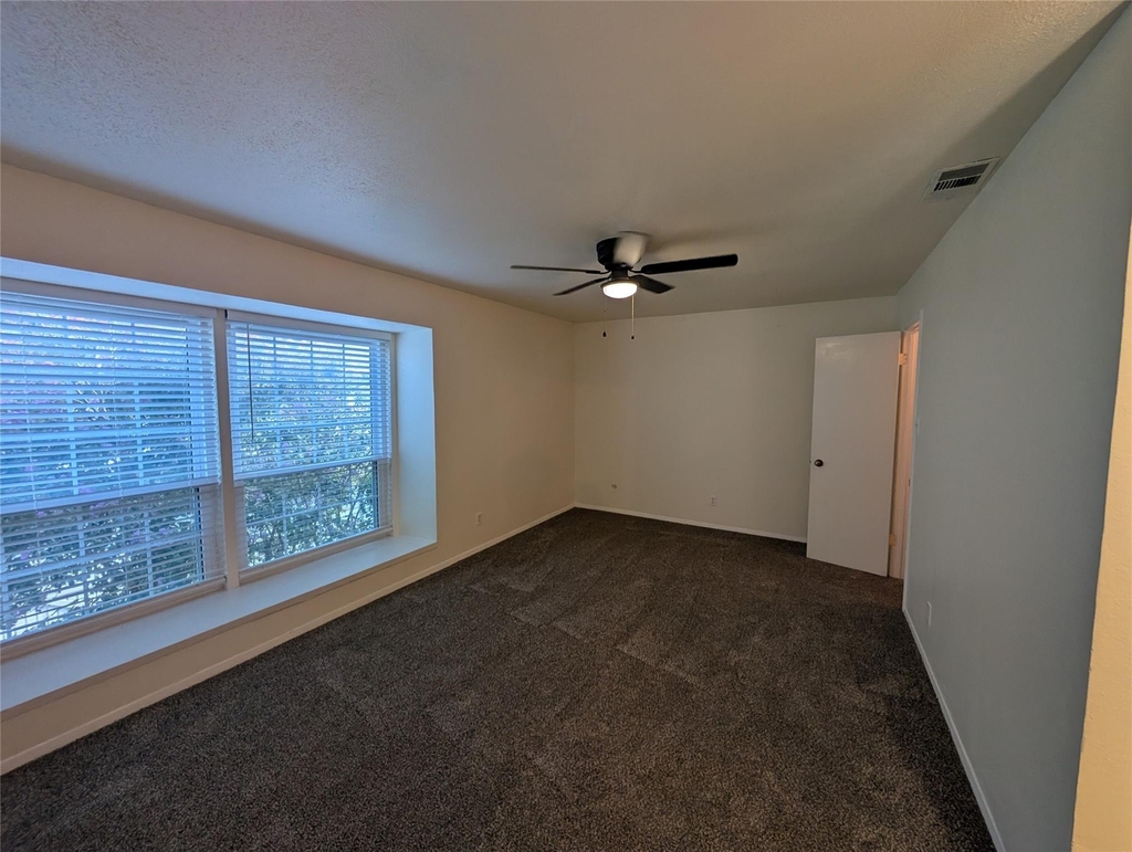 5981 Arapaho Road - Photo 15