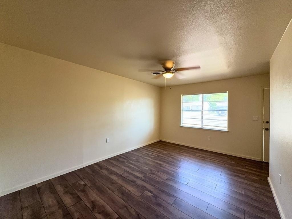615 Crane Drive - Photo 1