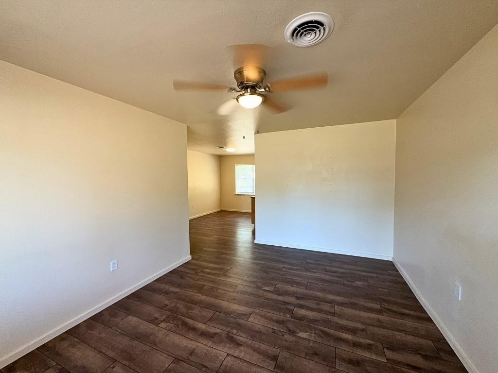 615 Crane Drive - Photo 2