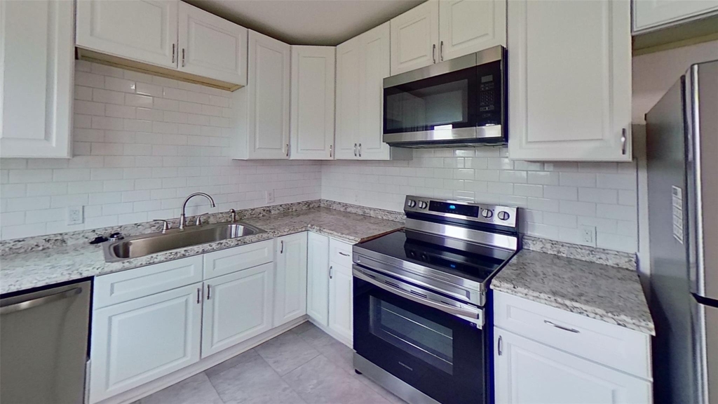 2320 Brockbank Drive - Photo 5