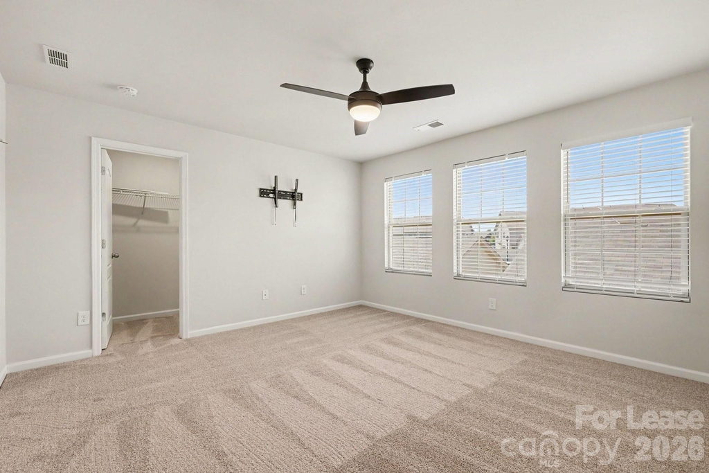 9453 Avery Lilac Lane - Photo 15