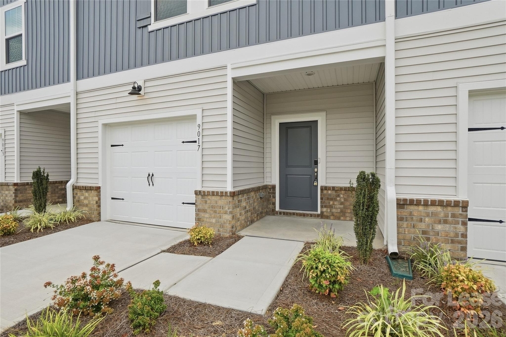 9017 Foggy Brook Loop - Photo 1