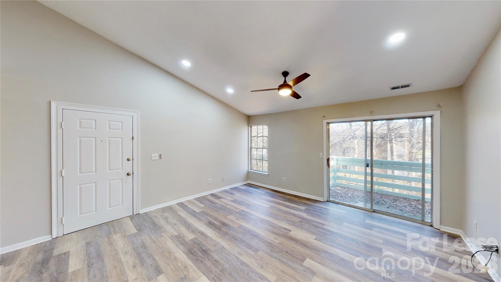 9617 Vinca Circle - Photo 13