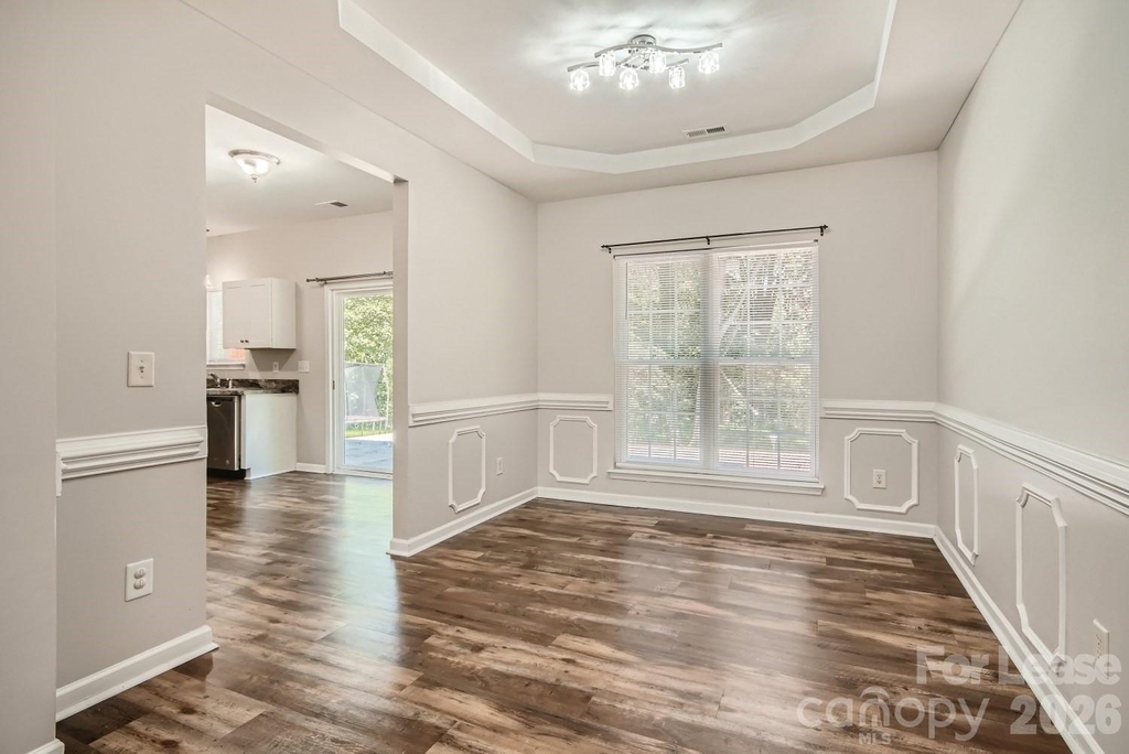 11342 Astoria Drive - Photo 5