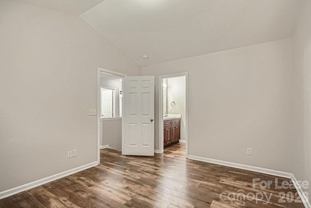 11342 Astoria Drive - Photo 15