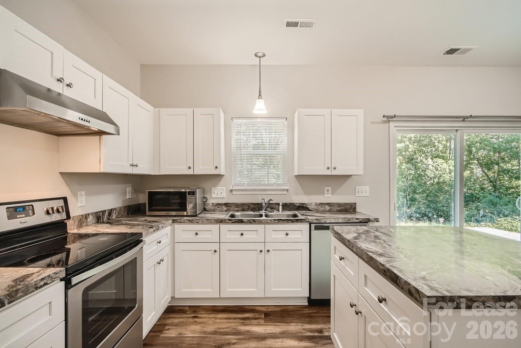 11342 Astoria Drive - Photo 9