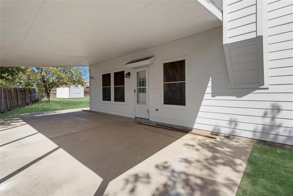 408 Centennial Place - Photo 32