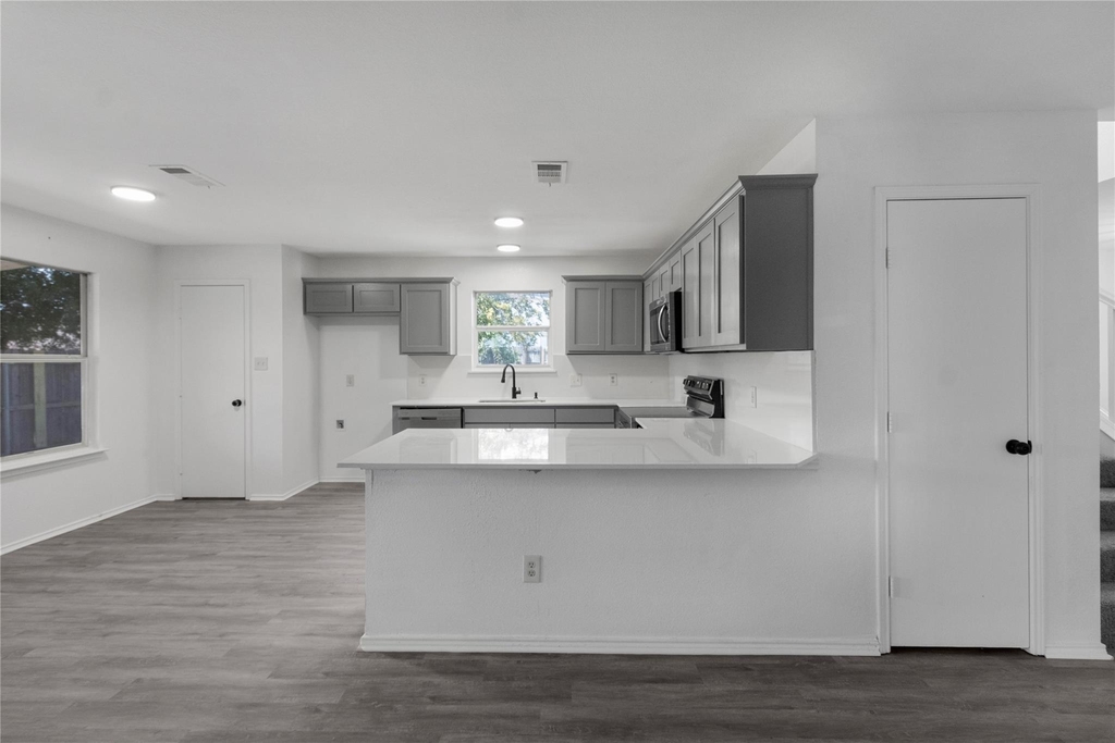 408 Centennial Place - Photo 19