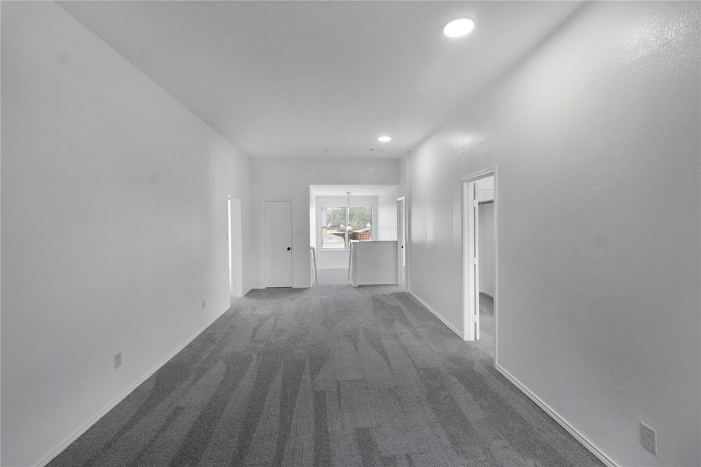 408 Centennial Place - Photo 31
