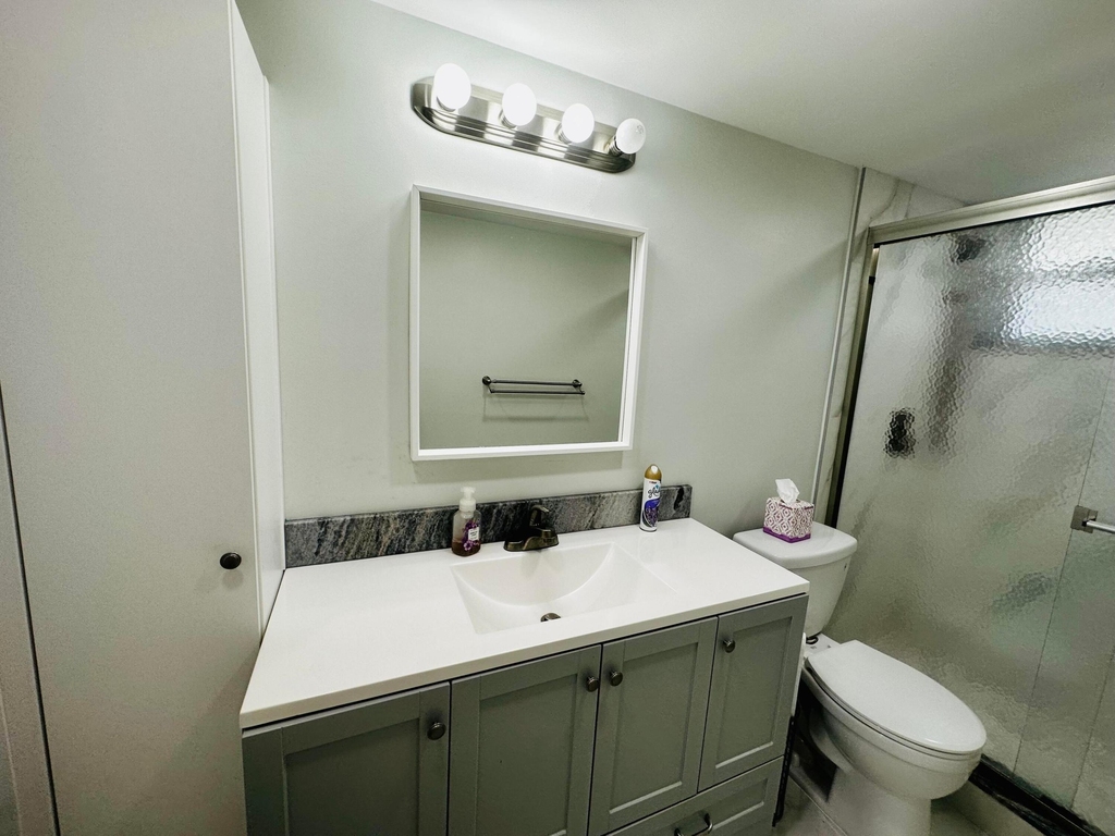 1333 E Hallandale Beach Boulevard - Photo 19