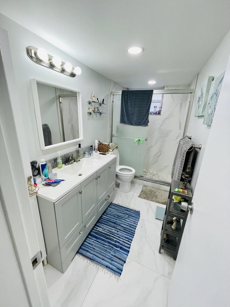 1333 E Hallandale Beach Boulevard - Photo 17