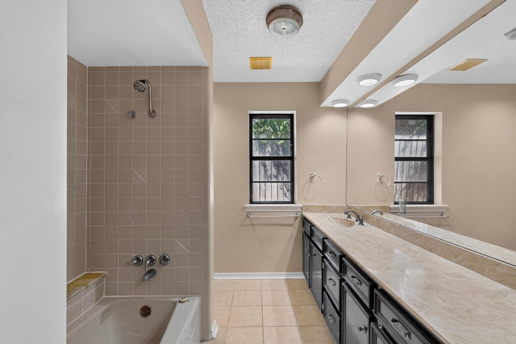 1606 Treehouse Lane - Photo 25
