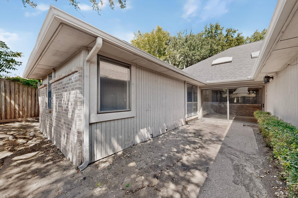 1606 Treehouse Lane - Photo 34