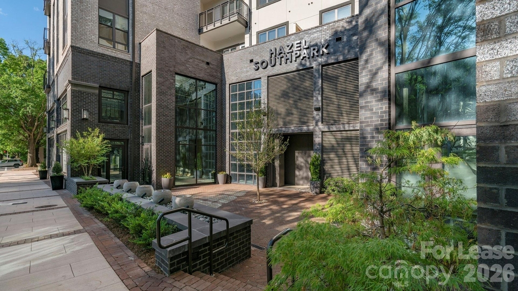 4401 Barclay Downs Drive - Photo 4