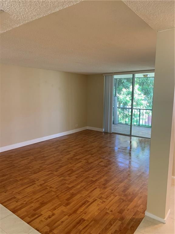 3650 Inverrary Drive - Photo 1