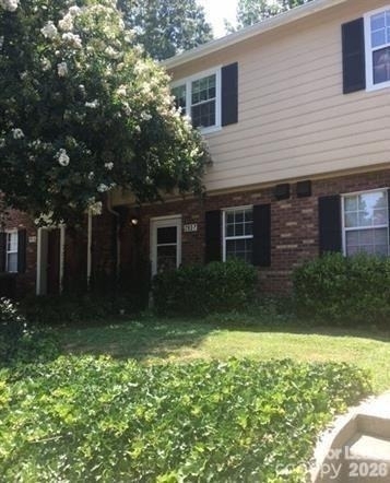 2937 Heathstead Place - Photo 0