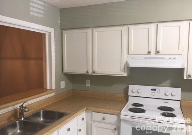 2937 Heathstead Place - Photo 3