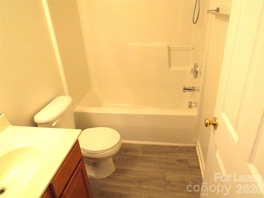 2738 Highland Park Drive - Photo 21
