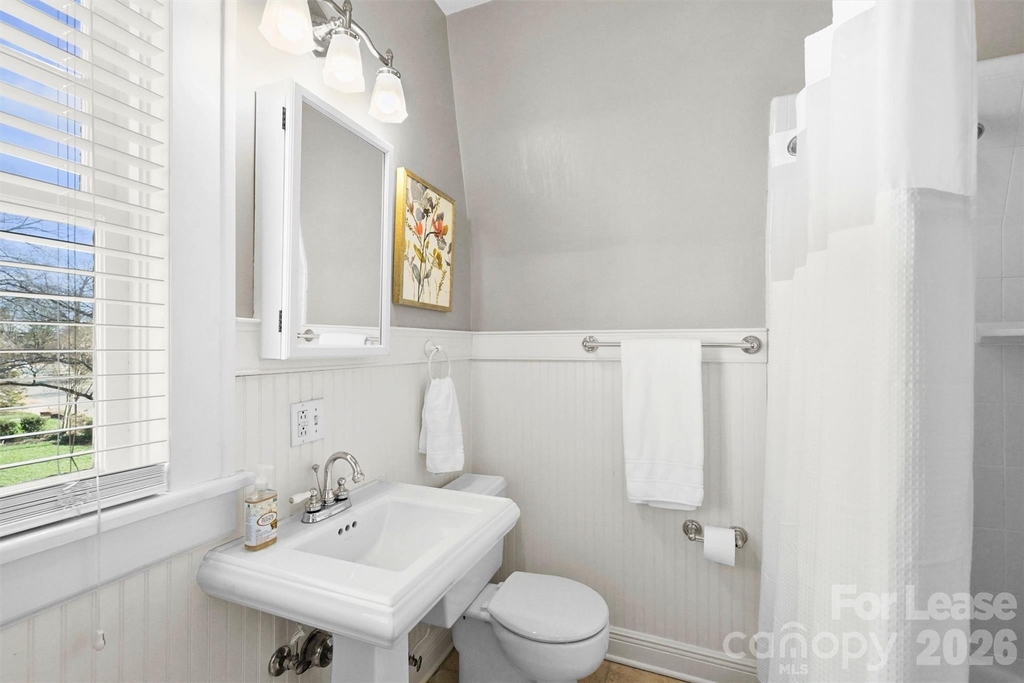2023 Greenway Avenue - Photo 17