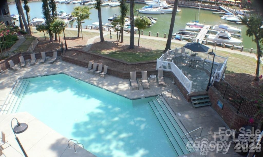 218 Northwest Drive - Photo 13