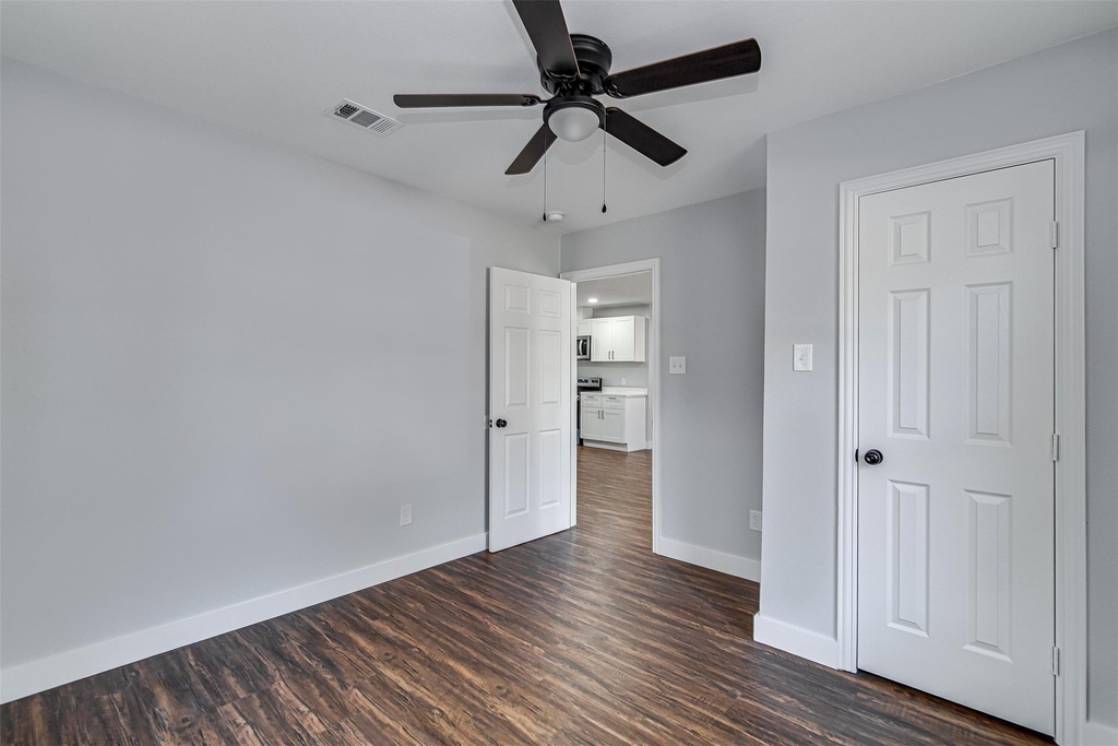 5305 Purdue Avenue - Photo 16