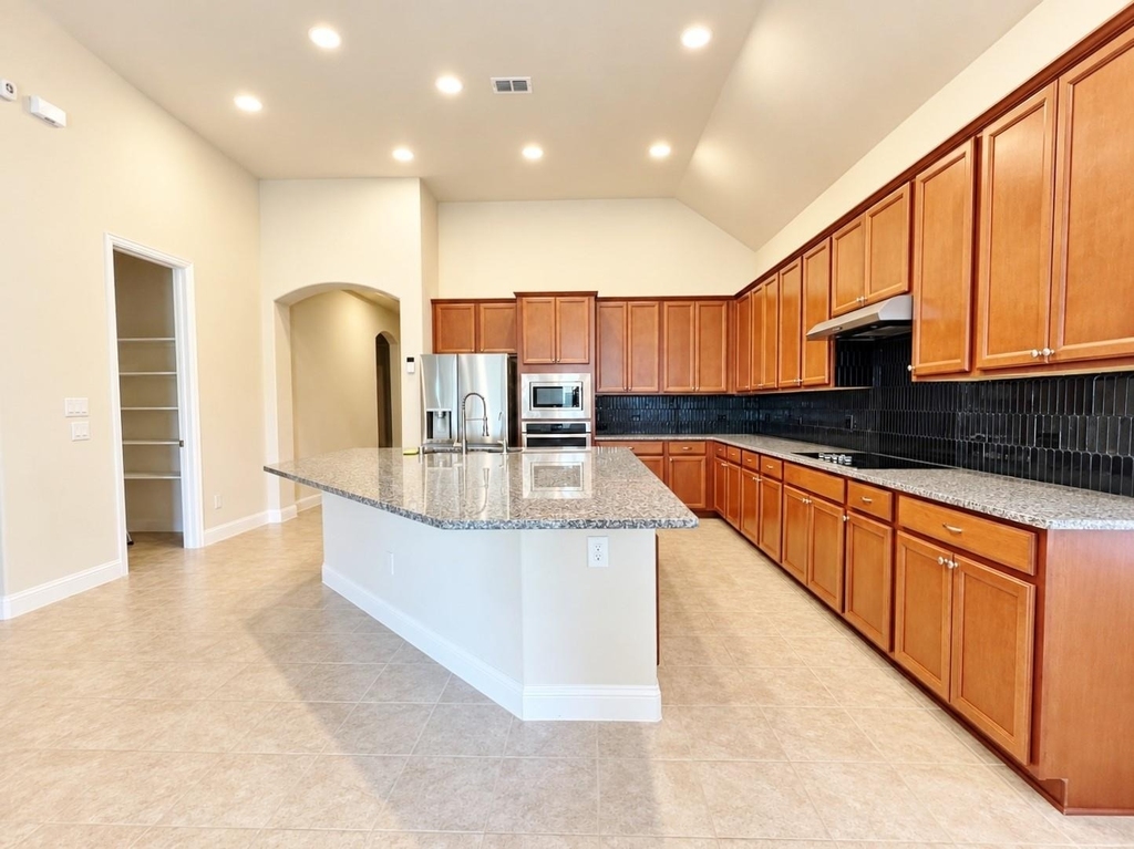 2645 Walnut Creek Lane - Photo 6