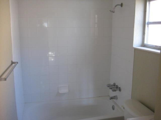 770 Se 2nd Avenue - Photo 8