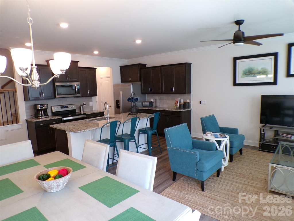 63 Creekview Road - Photo 6