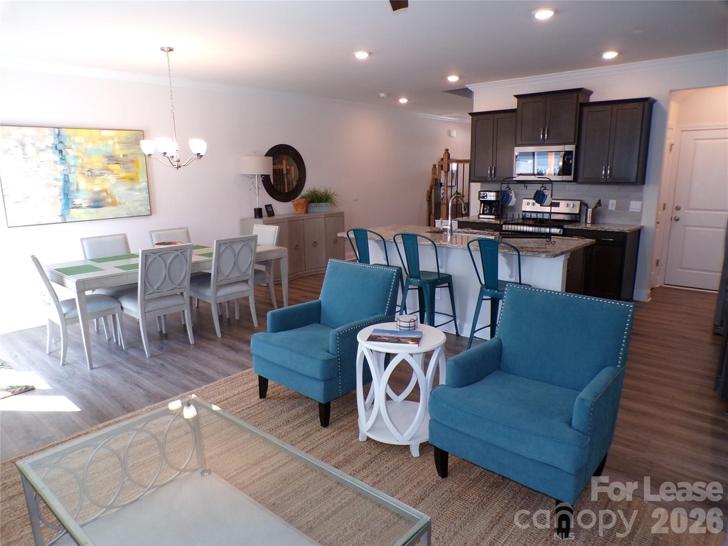 63 Creekview Road - Photo 5