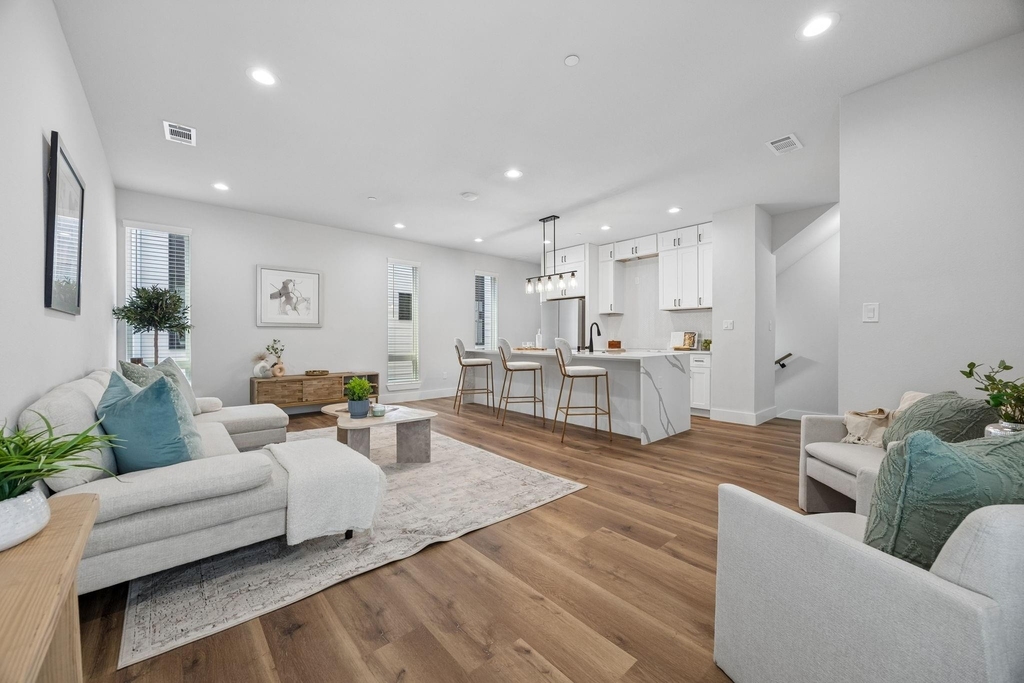 5633 Live Oak - Photo 6