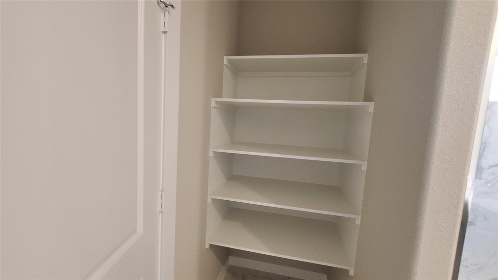 1208 Anderson - Photo 12
