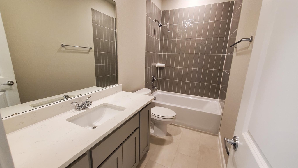1208 Anderson - Photo 8