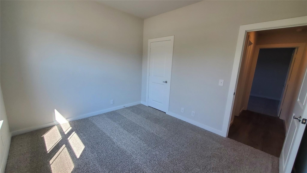 1218 Anderson Drive - Photo 2