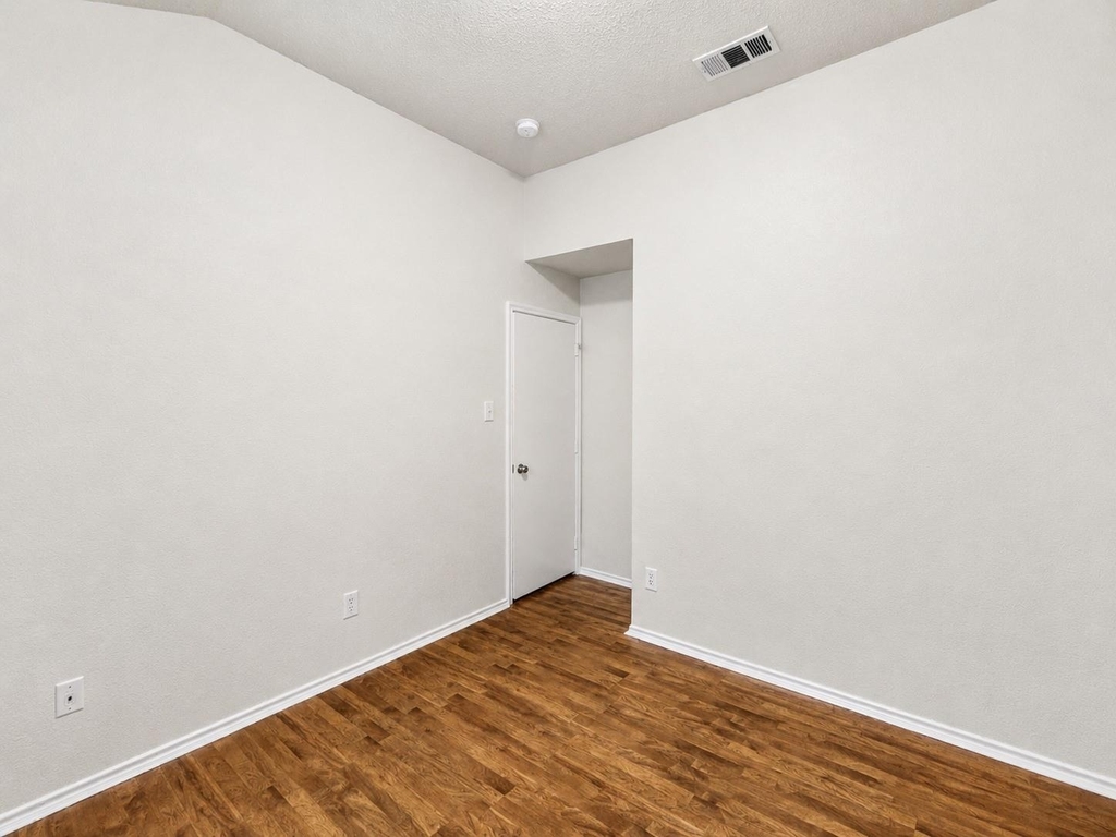 3320 Truman Street - Photo 23