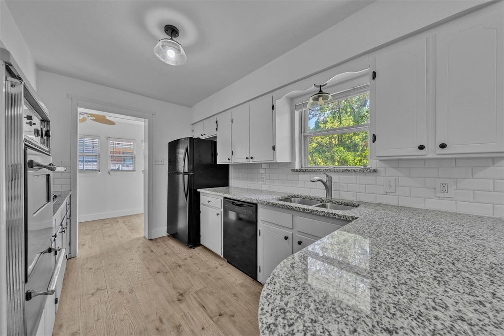 5745 Wimbleton Way - Photo 7