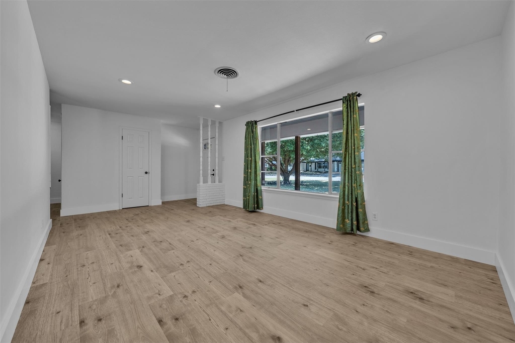 5745 Wimbleton Way - Photo 2