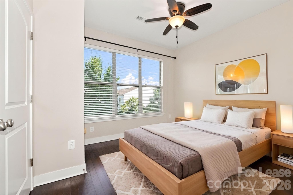 732 Seigle Point Drive - Photo 18