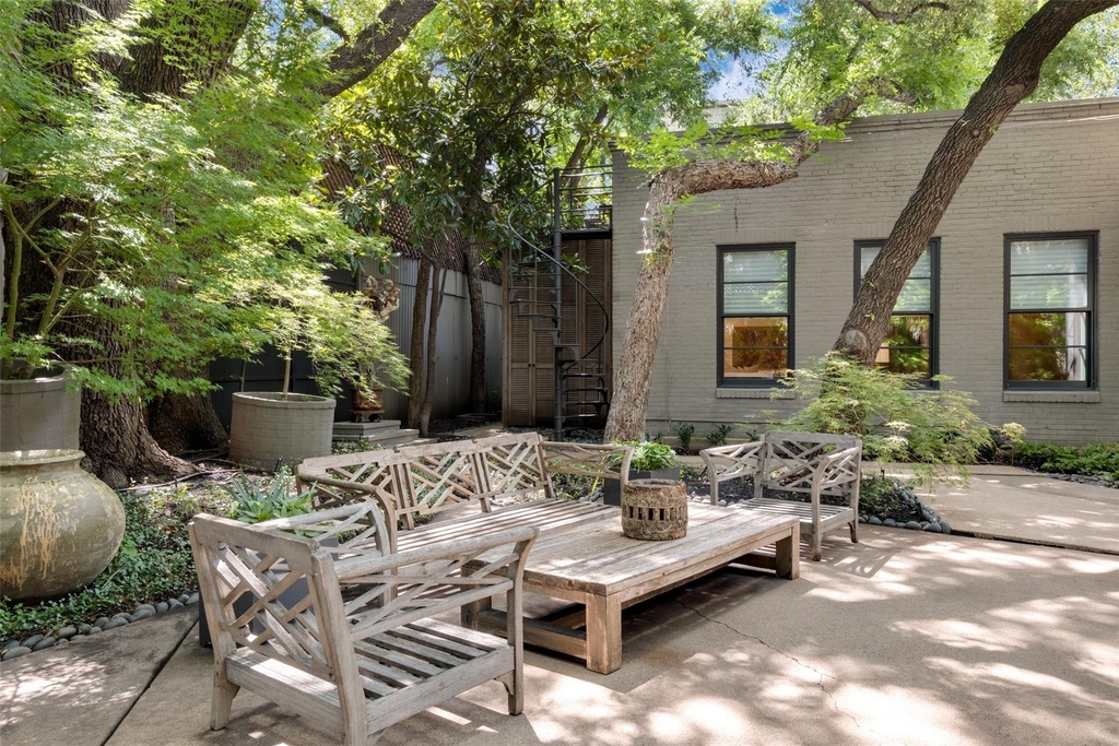 3610 Congress Avenue - Photo 38
