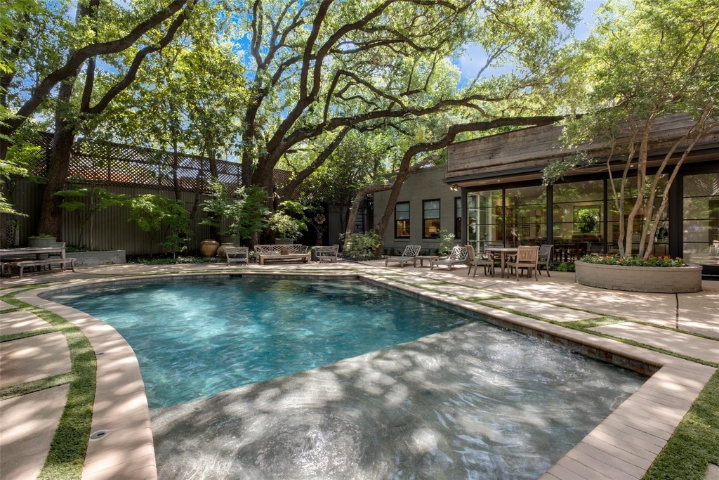 3610 Congress Avenue - Photo 35