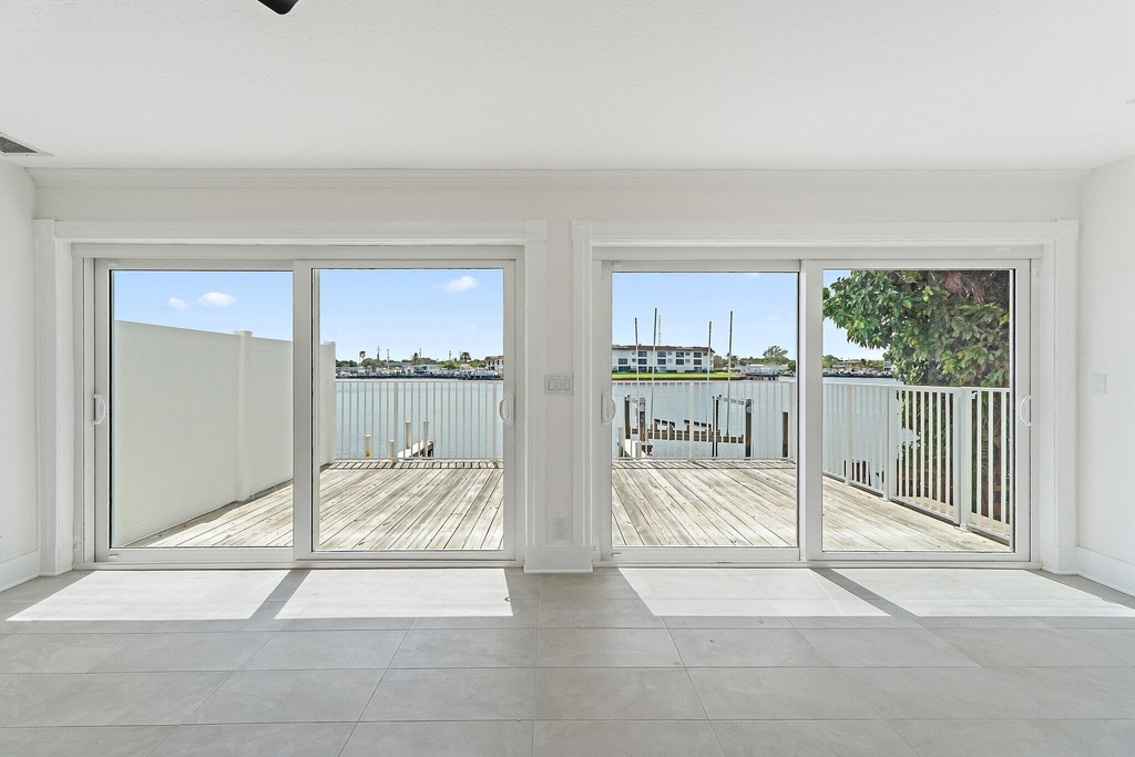 624 Southwind Circle - Photo 1