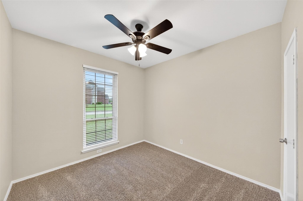 105 Southview Drive - Photo 18