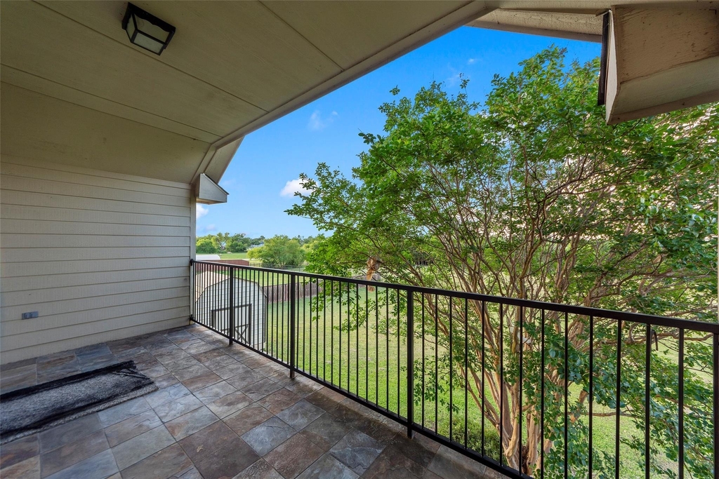 105 Southview Drive - Photo 10