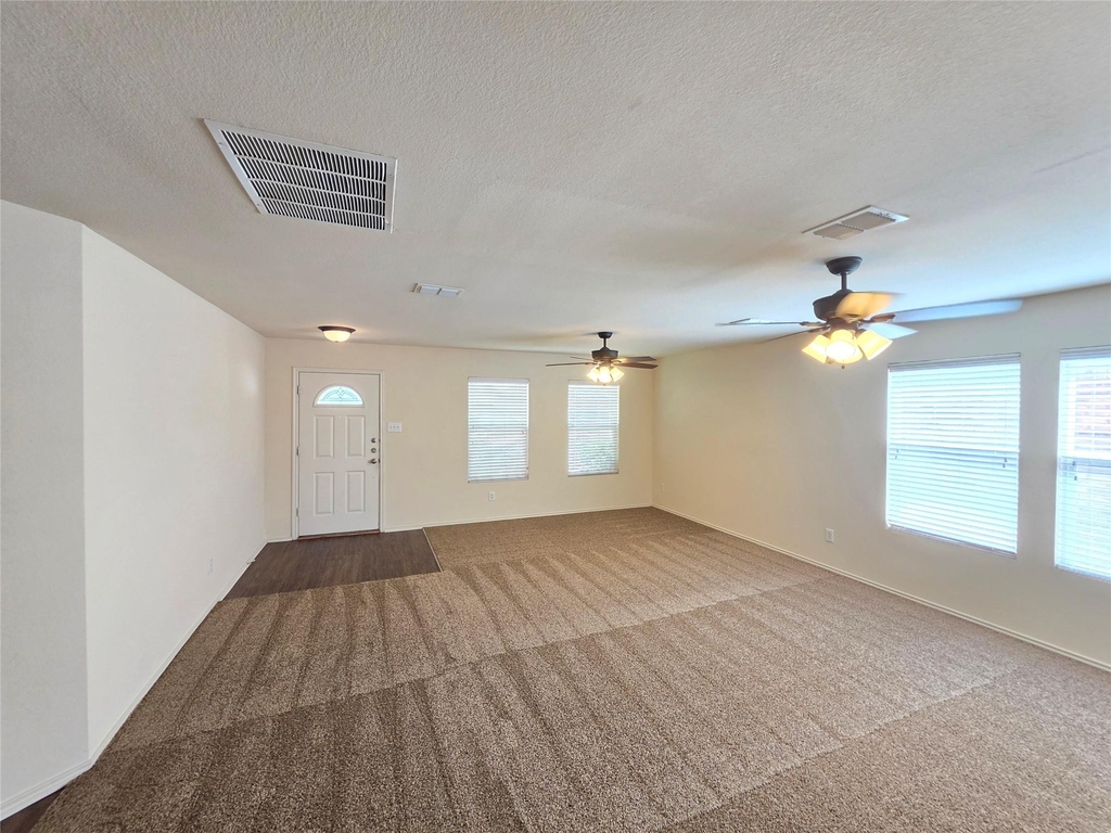 8108 Stowe Springs Lane - Photo 4