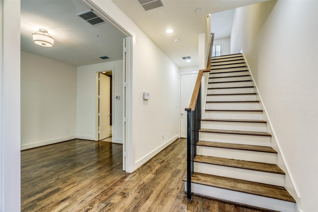 4211 Rawlins Street - Photo 5