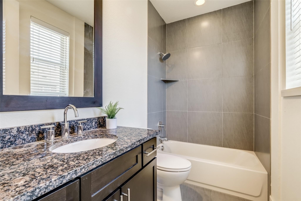 4211 Rawlins Street - Photo 27